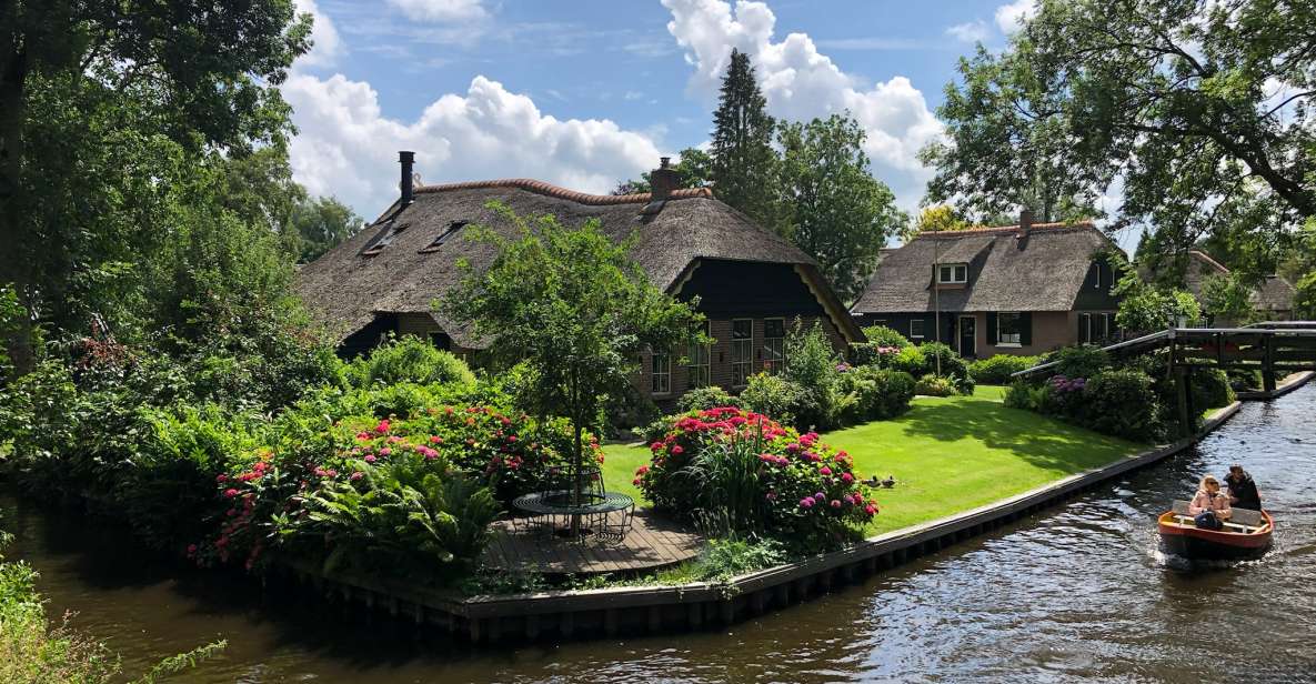 Giethoorm & Exploring the North of The Netherlands Tour - Hasselt Village