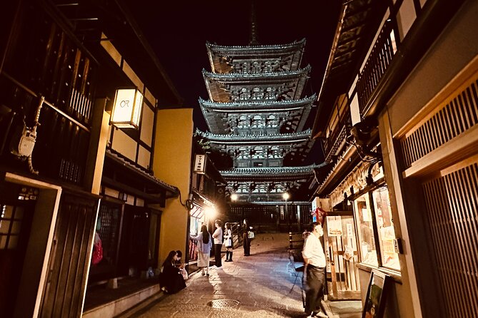 Gion Food Tour With a Local Professional Guide Customized for You - Private Night Tour in Gion