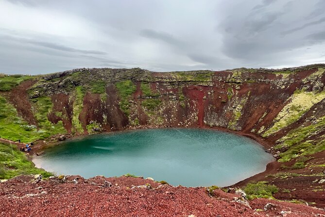 Golden Circle With Hot Spring Bakery and Tomato Farm Private Tour - Safety Guidelines