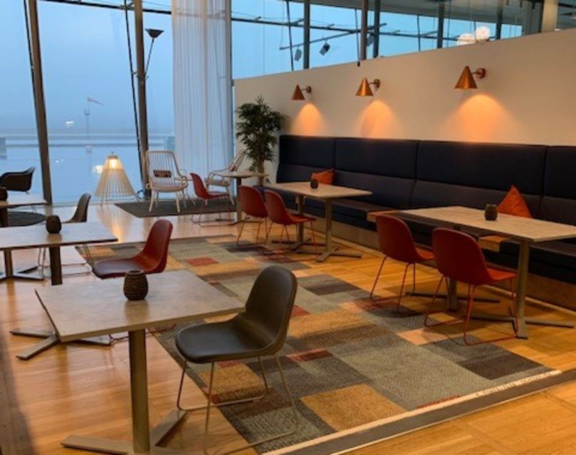 GOT Gothenborg Landvetter Airport: Vinga Lounge Access - Lounge Amenities