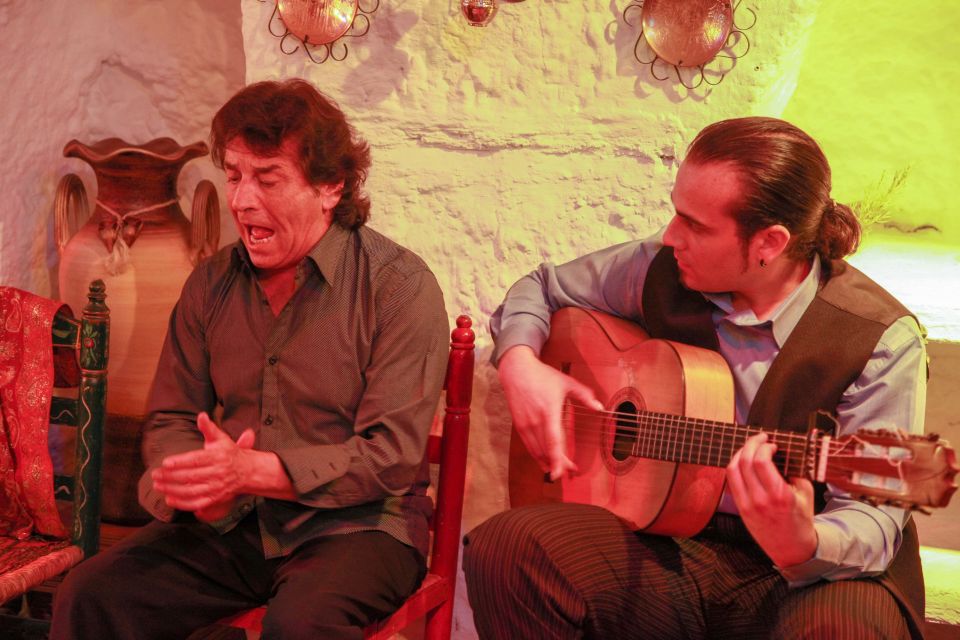 Granada: Sacromonte Caves Flamenco Show With Dinner - Booking Information