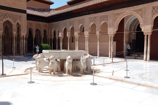 Granada Tour in Alhambra Albaicin and Sacromonte - Viator Overview