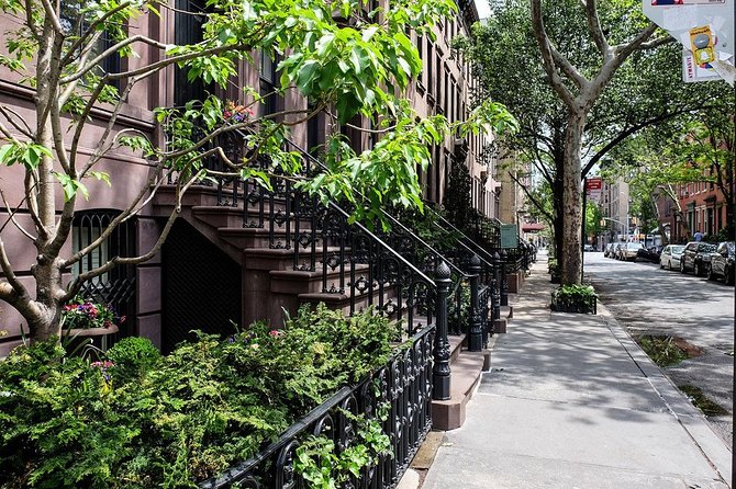 Guided Tour of Soho, Greenwich Village and Meatpacking District - Insider Tips for the Tour