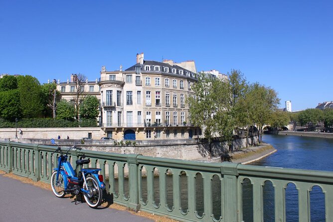 Guided Tour on an Electric Moped Les Secrets De Paris - Additional Information