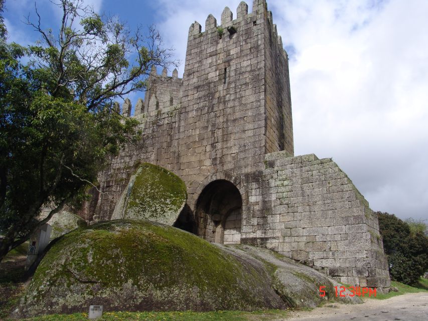 Guimarães/Braga Private City Tour - Inclusions in the Tour Package