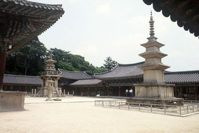 Gyeongju UNESCO World Heritage Guided Day Tour From Busan - Insightful Tour Guides and Satisfaction