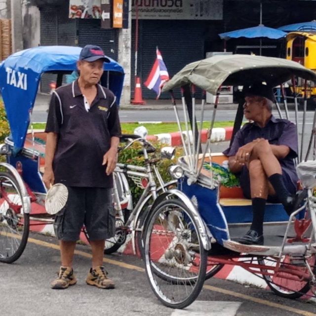 Half Day Chiang Mai Old City By Samlor ( Three Wheels) - Unique Experience Offered