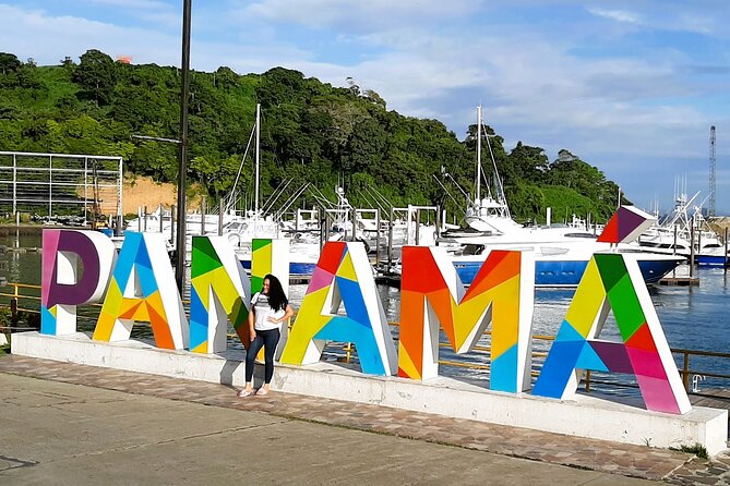 Half-day Private City Tour and Panama Canal - Common questions