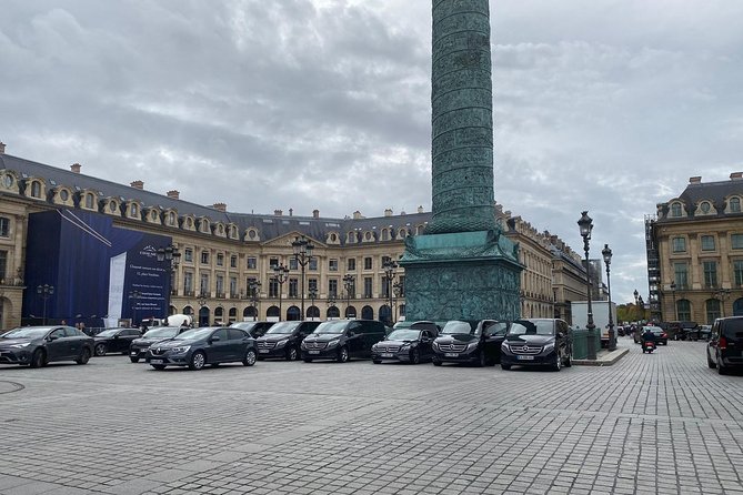 Half Day Private Tour of Paris – Sedan Car