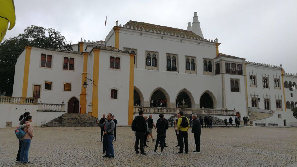 Half Day Private Tour: Sintra, Pena Palace &Initiantion Well - Cancellation Policy Details