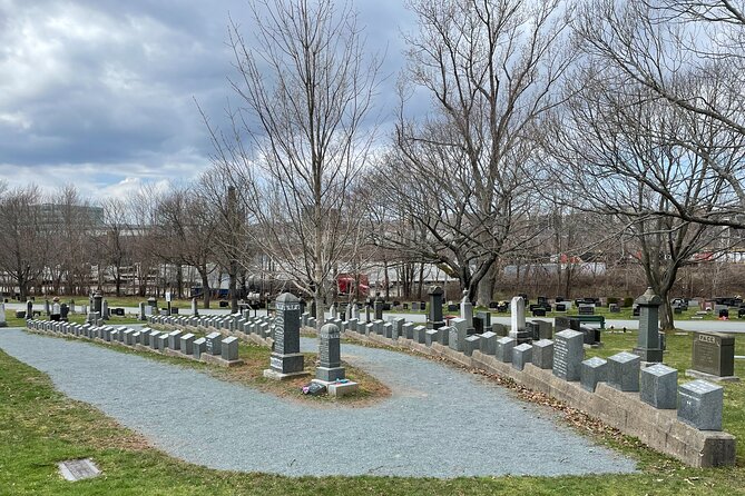 Half Day Small Group Tour in Peggys Cove and Titanic Cemetery - Weather Contingency Plan