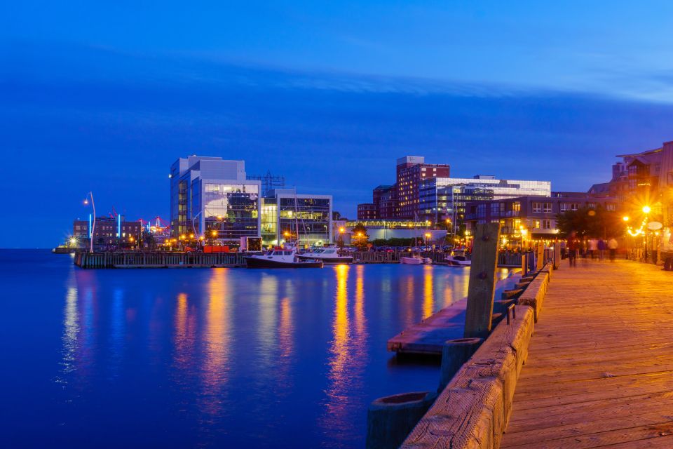 Halifax: Peggy's Cove Small Group Night Tour With Dinner - Additional Information