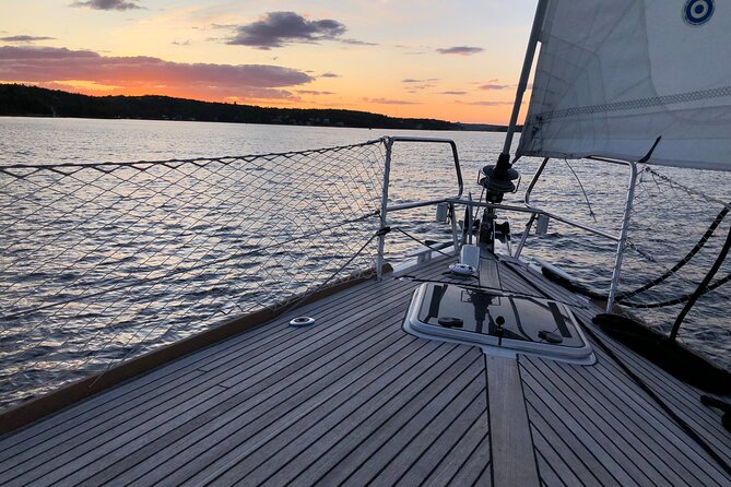 Halifax: Small-Group Sunset Sail - Activities and Experience