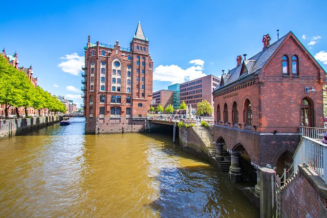 Hamburg Photography Walking Tour With a Local Guide - Meeting and Pickup Information