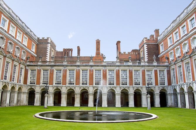Hampton Court Palace & Garden Maze, Private Tour Admission With Audio Guides - Pricing Structure