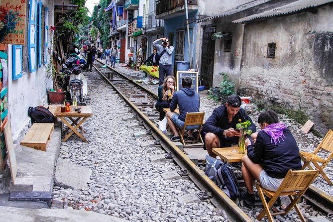 Hanoi City Half Day Private Tour: Hidden Corners & Train Street - Mausoleum Experience