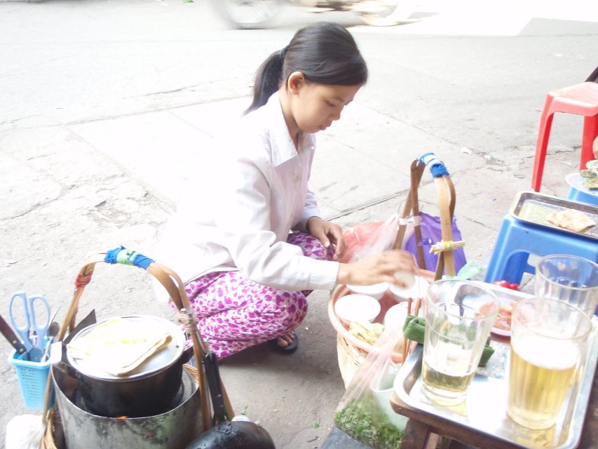 Hanoi Food on Foot: Walking Tour of Hanoi Old Quarter - Meeting Point Information
