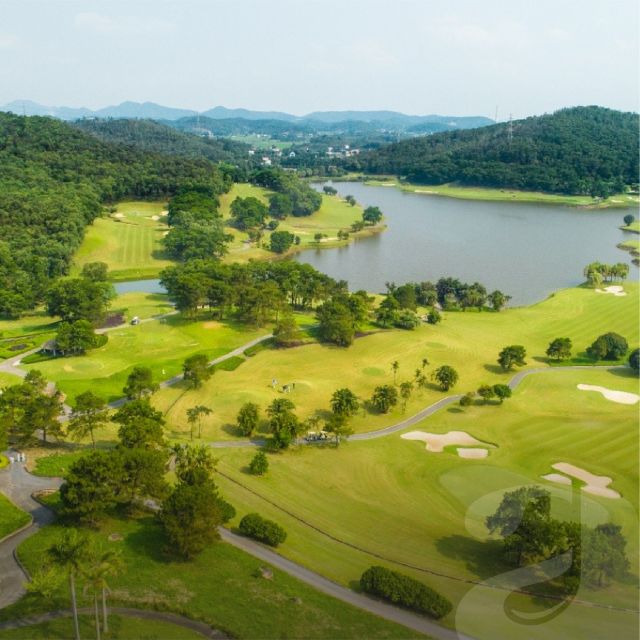 Hanoi Golf Tour 5 Days 4 Rounds - Transportation Arrangements