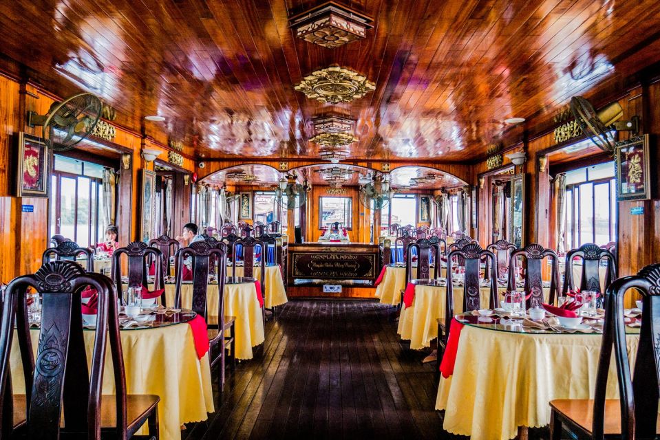 HCM: Saigon River Buffet Dinner Cruise With Private Table - Customer Reviews and Ratings