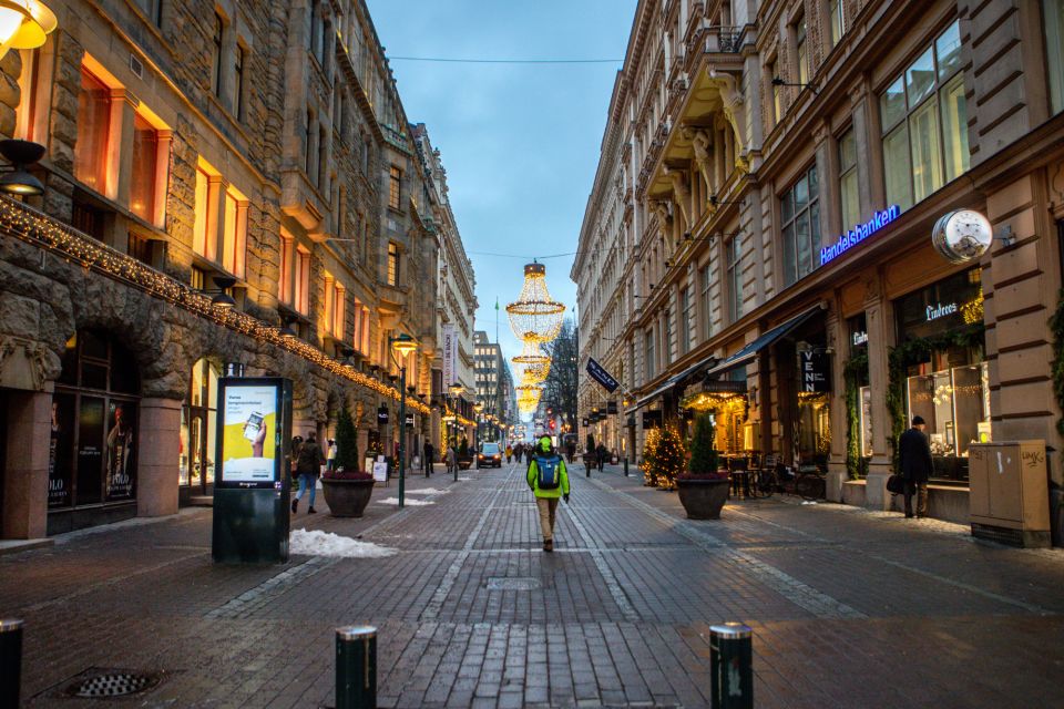 Helsinki: First Discovery Walk and Reading Walking Tour - Reservation Options