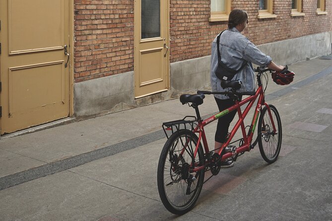 HIstorical Lower Town & Neighborhoods Private Bike Tour - Pricing and Discounts