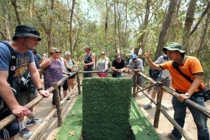 Ho Chi Minh City: Cu Chi Tunnels Tour - Tour Experience