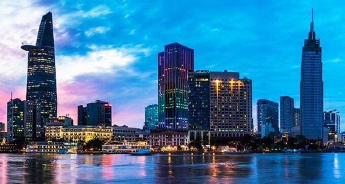 Ho Chi Minh City Night Tour: Bitexco Tower and Dinner Cruise - Private Group Booking Options