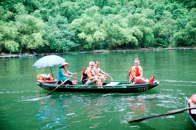 Hoa Lu Temple, Trang an Boat Trip & Mua Cave Mountain Day Trip - Best Selling - Booking Information