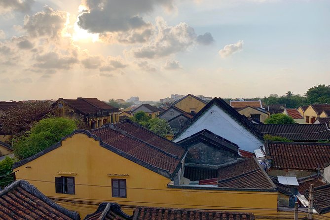 Hoi an by Night With Boat Trip and Foot Massage - Captivating Photos