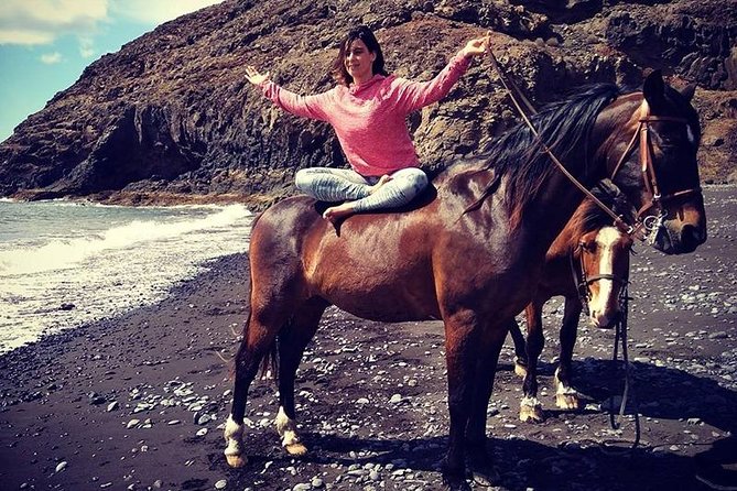 Horseback Riding in the Sunset of Famara Beach, Lanzarote, Spain - Booking & Cancellation Policies