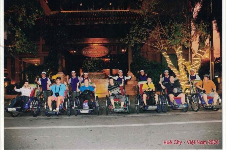 Hue: Night Street Food Tour by Cyclo With a Local Guide - Customer Reviews