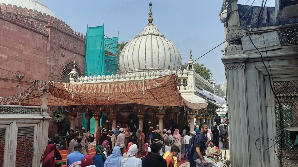 Humayun's Tomb With Nizamuddin Basti Walk - Directions