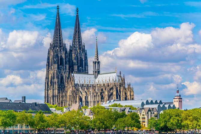 Inspiring Sites of Cologne – Walking Tour for Couples - Sunset at Rheinauhafen Marina