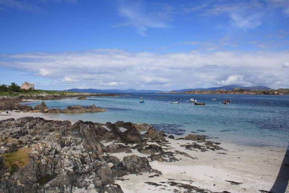 Iona, Mull, and Isle of Skye: 5-Day Tour From Edinburgh - Visit to Eilean Donan Castle