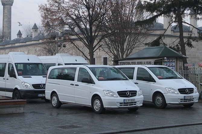 İstanbul Airport Private Transfer - Meet-and-Greet Service