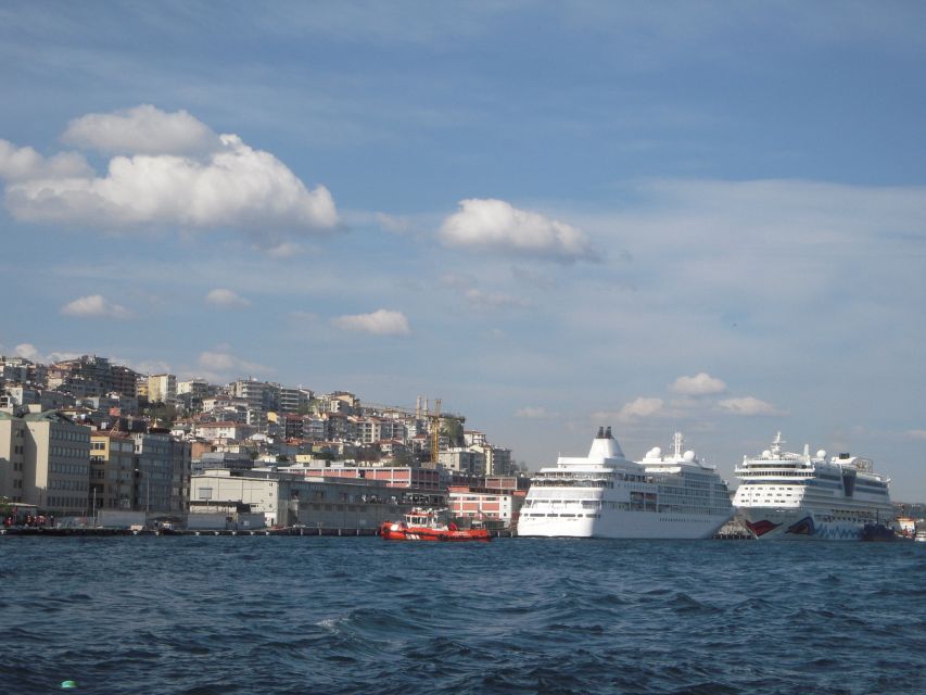 Istanbul: Bosphorus Cruise With Smartphone Audio Guide - Location Details