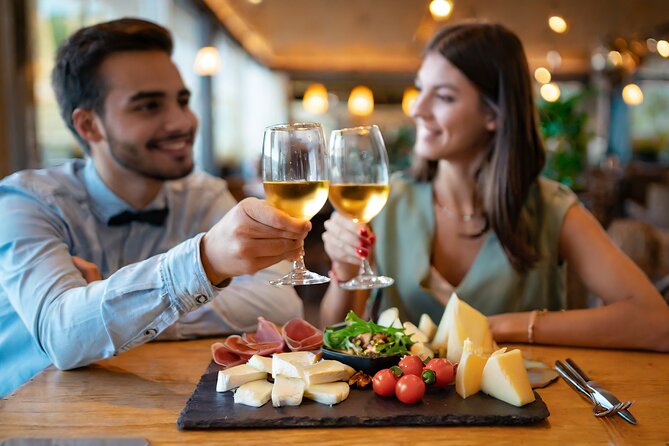 Italian Wines and Food Tasting at Caffè Rinaldi in Regensburg - Caffè Rinaldis Ambiance