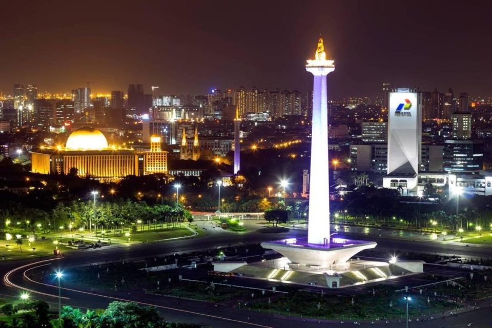 Jakarta Night Tour: Guided Sightseeing & Street Food Tour - Tour Highlights