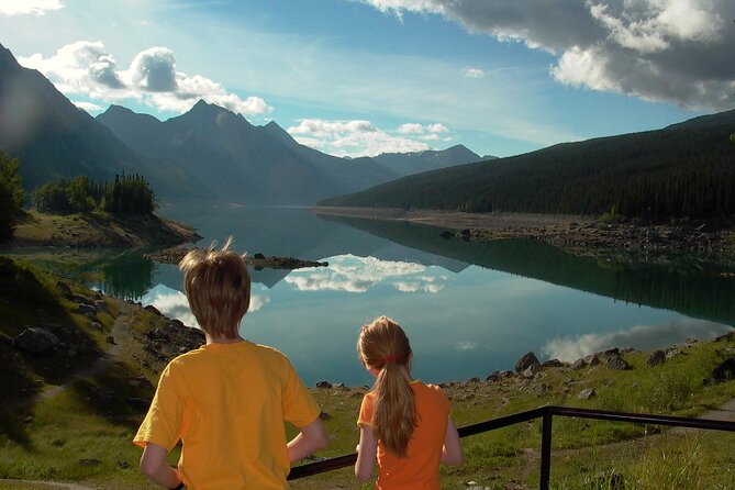 Jasper National Park Tour: Maligne Valley, Medicine Lake and Spirit Island - Negative Review Points