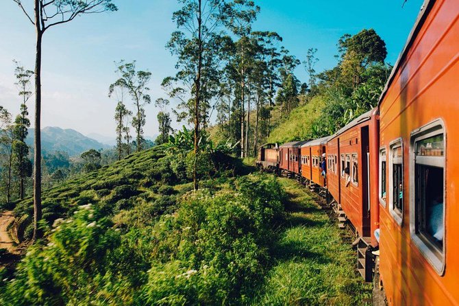 Kandy to Ella Train Tickets - Reserved Seats - Seat Classes and Amenities Provided