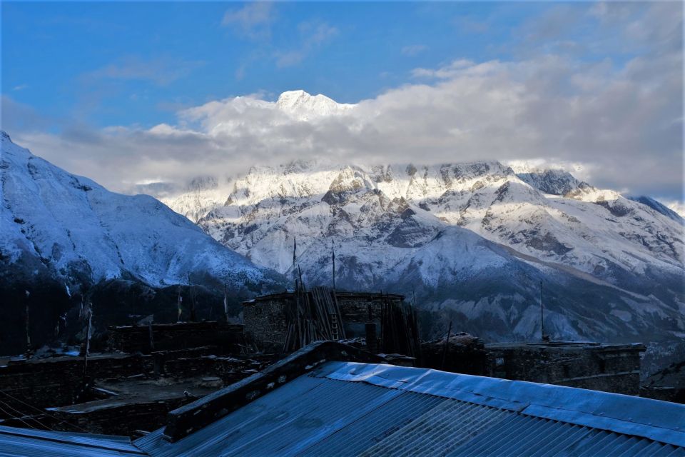 Kathmandu: 15 Day Annapurna Circuit & Tilicho Lake Trek - Diverse Landscapes and Ethnic Interactions