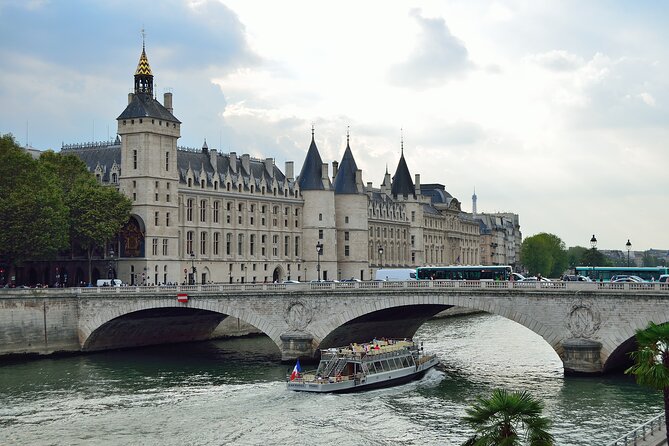 Kid-friendly Paris City Center Tour and Catacombs Entry Tickets - Cancellation Policy