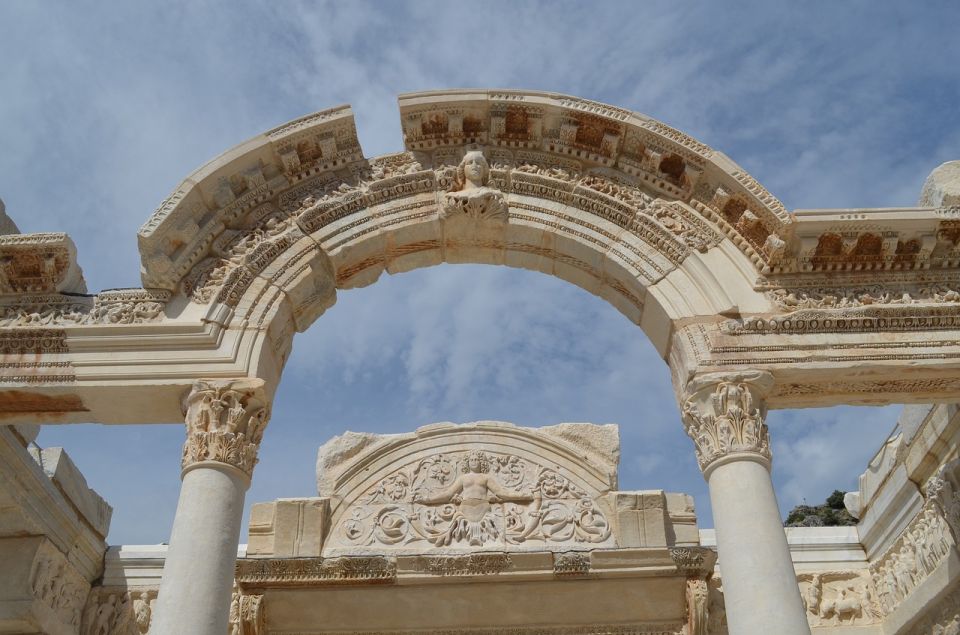 Kusadasi: Private Guided Ephesus Day Trip - Monuments and Landmarks