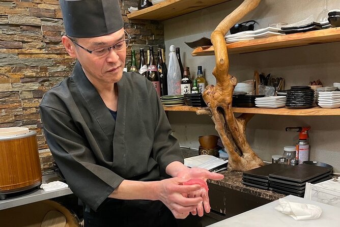 Learning Sushi From a Professional Sushi Chef in Osaka - Q&A With the Sushi Chef