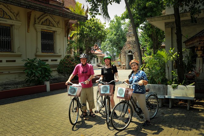 LIFECYCLING - Half Day City Bike Tour - Common questions