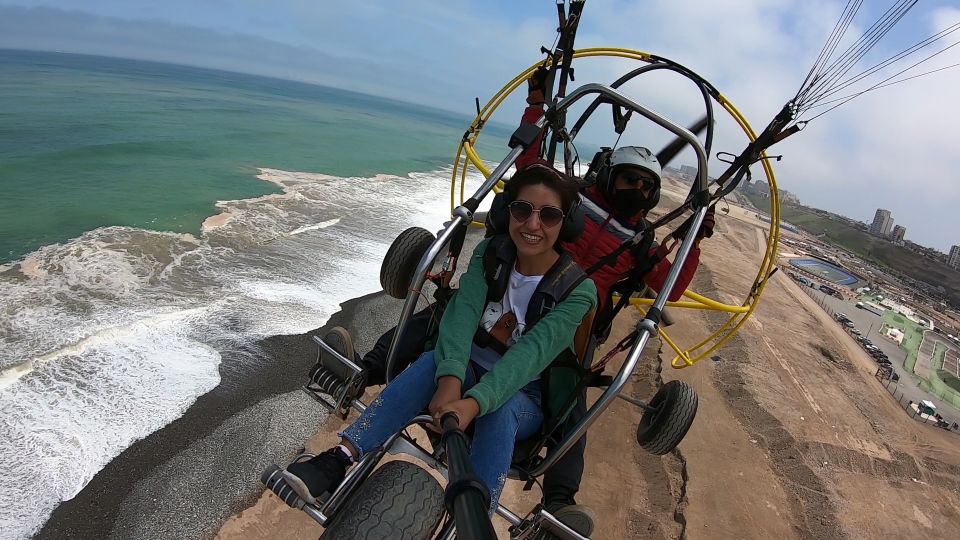 Lima: Paragliding Flight Over Costa Verde Districts - Payment and Reservation