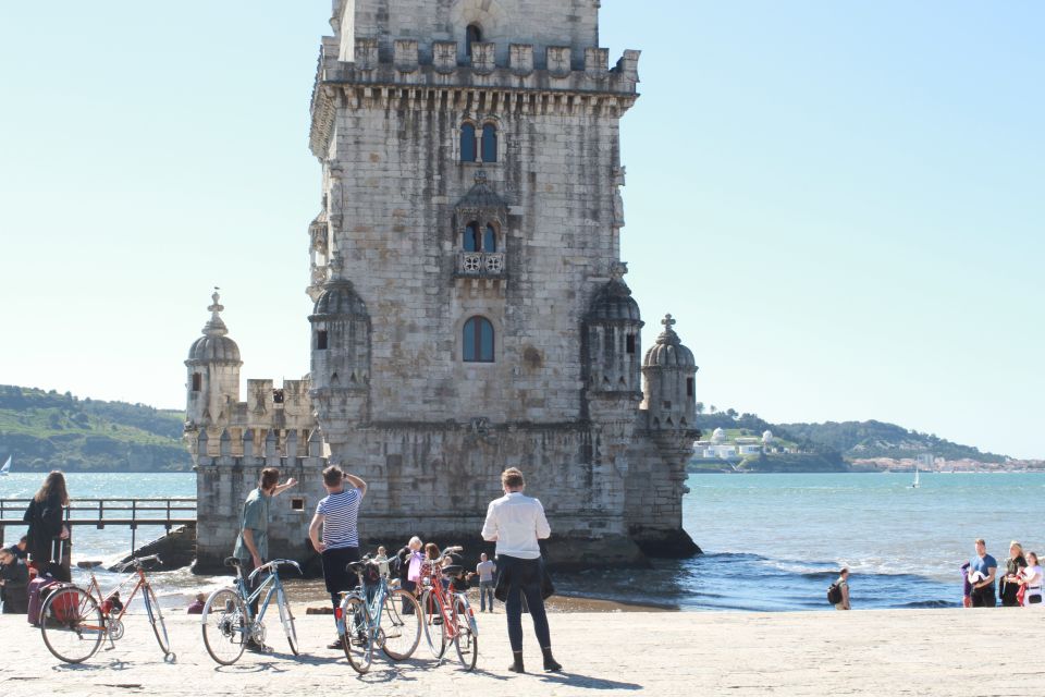 Lisbon: 3-Hour Vintage Bike Tour - Reviews and Location