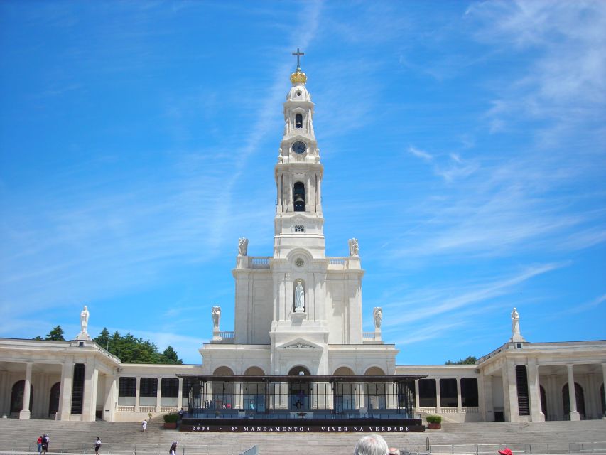 Lisbon and Fatima Sanctuary Full-Day Private Tour - Customer Reviews