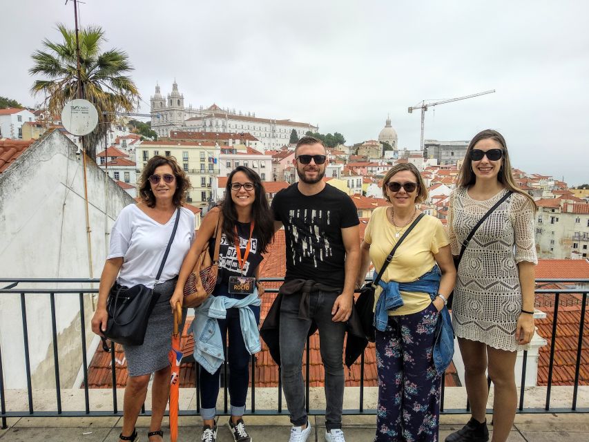 Lisbon: City Sightseeing Private Tour With Guide - Participants and Booking