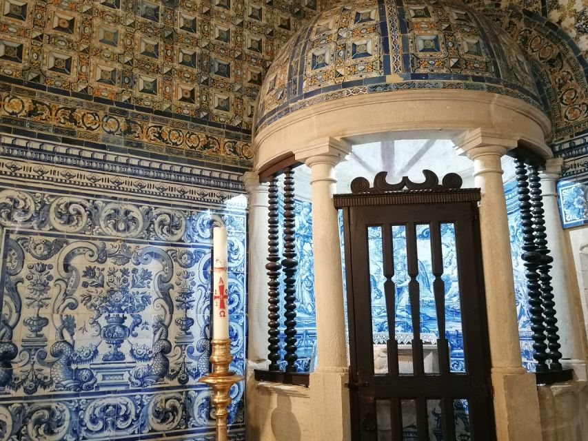 Lisbon: Extremadura, Montejunto, and Obidos Private Tour - Visit Obidos Castle